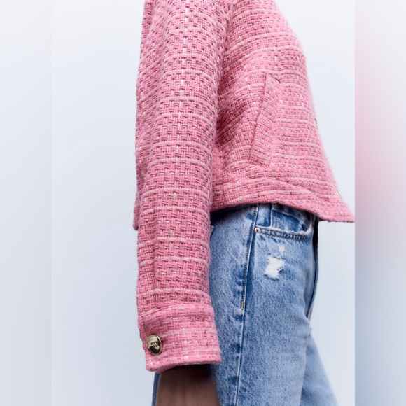 COPY - Metalic knit pink jacket - Picture 3 of 11